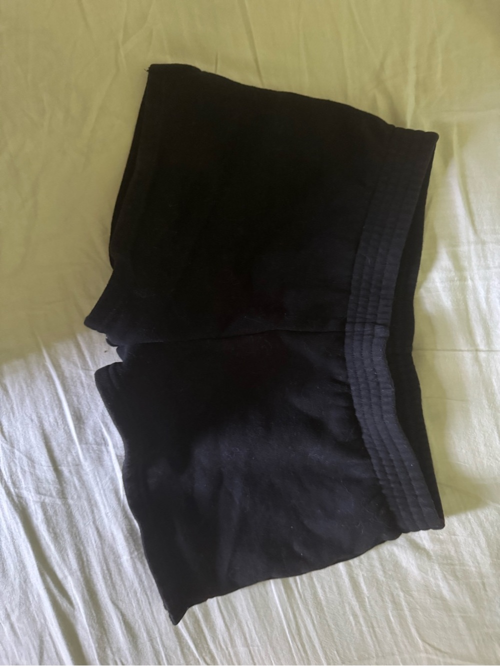 Aritzia Black Cozy Fleece Perfect Short